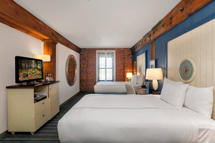 Room 15 of 131